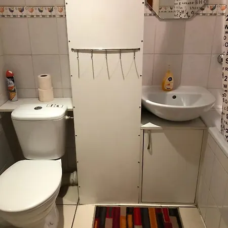 Kyiv Apartment On Peremohy Avenue 16 Daily Rent Exterior photo